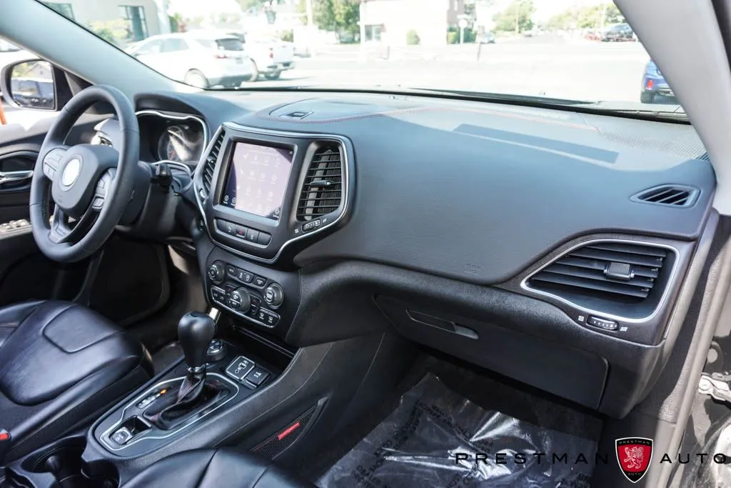 Jeep Cherokee photo 42