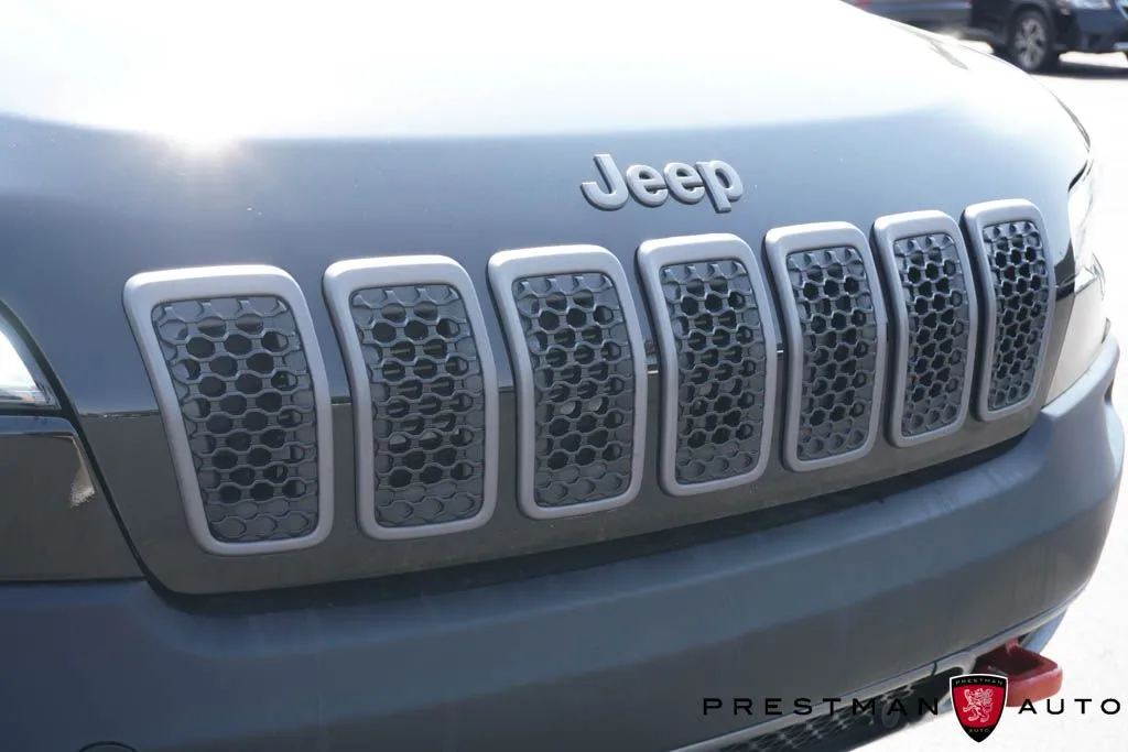 Jeep Cherokee photo 15