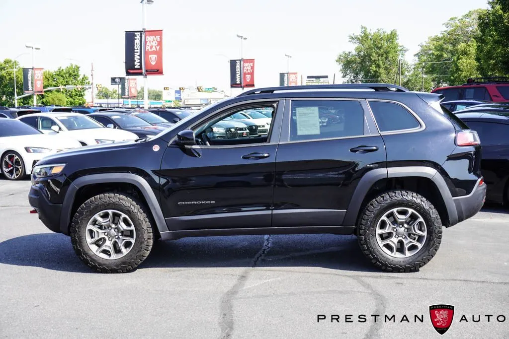 Jeep Cherokee photo 19