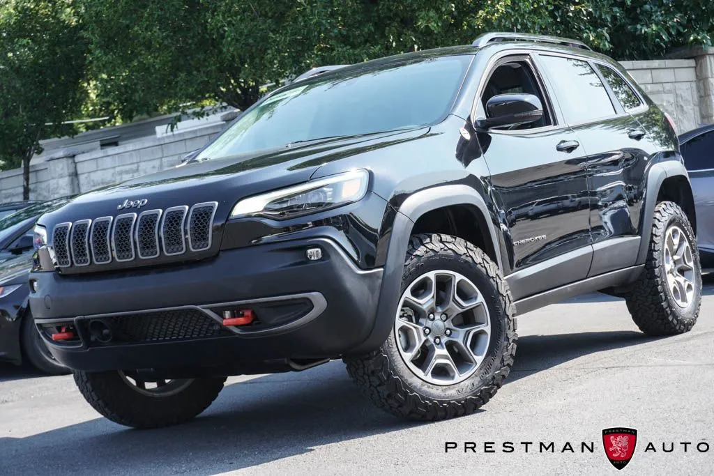 Jeep Cherokee photo 18