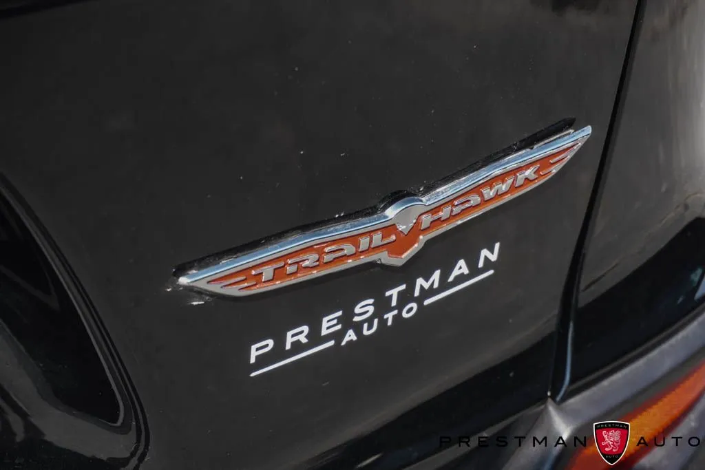 Jeep Cherokee photo 7