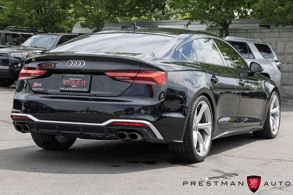 Audi S5 photo 21