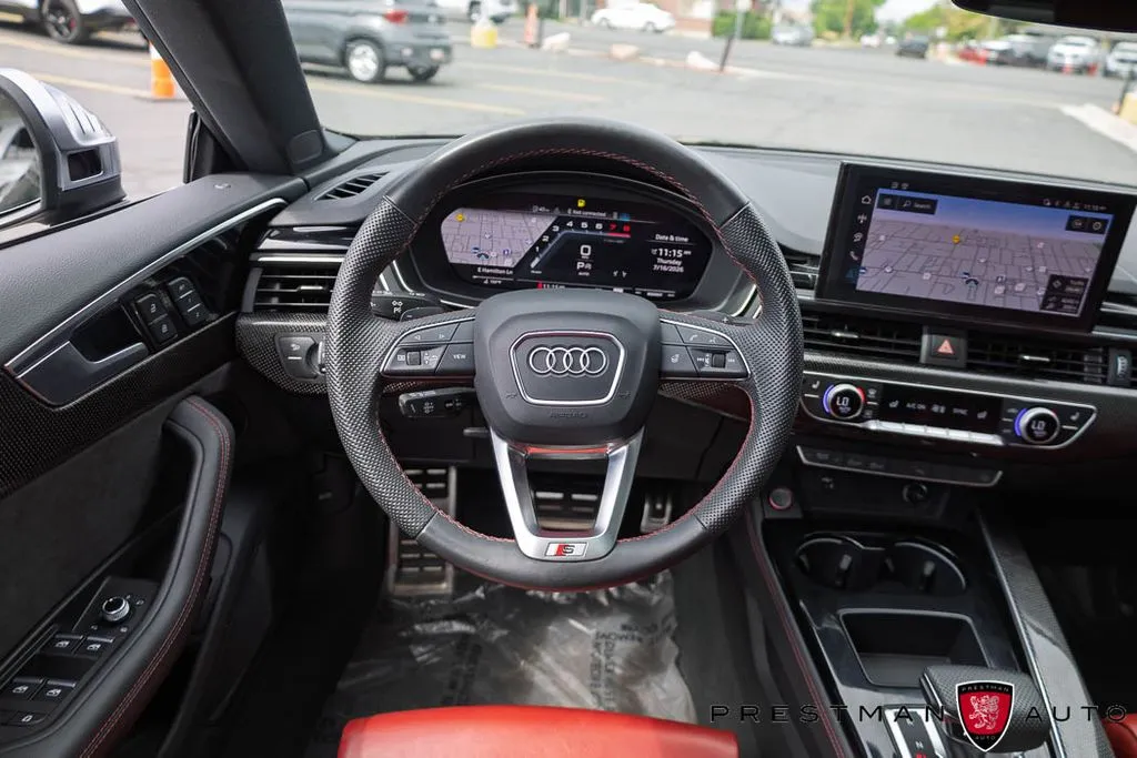 Audi S5 photo 2