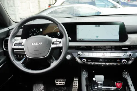Photos of 2025 Kia Telluride SX-Prestige X-Pro for sale in Salt Lake City, UT at Prestman Auto