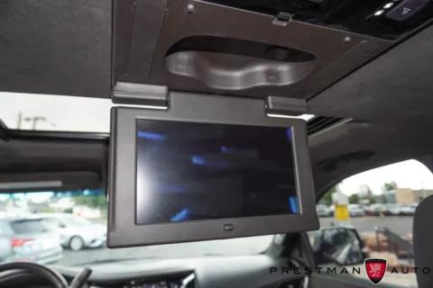 More photos of 2019 Cadillac Escalade Platinum Edition at Prestman Auto, UT