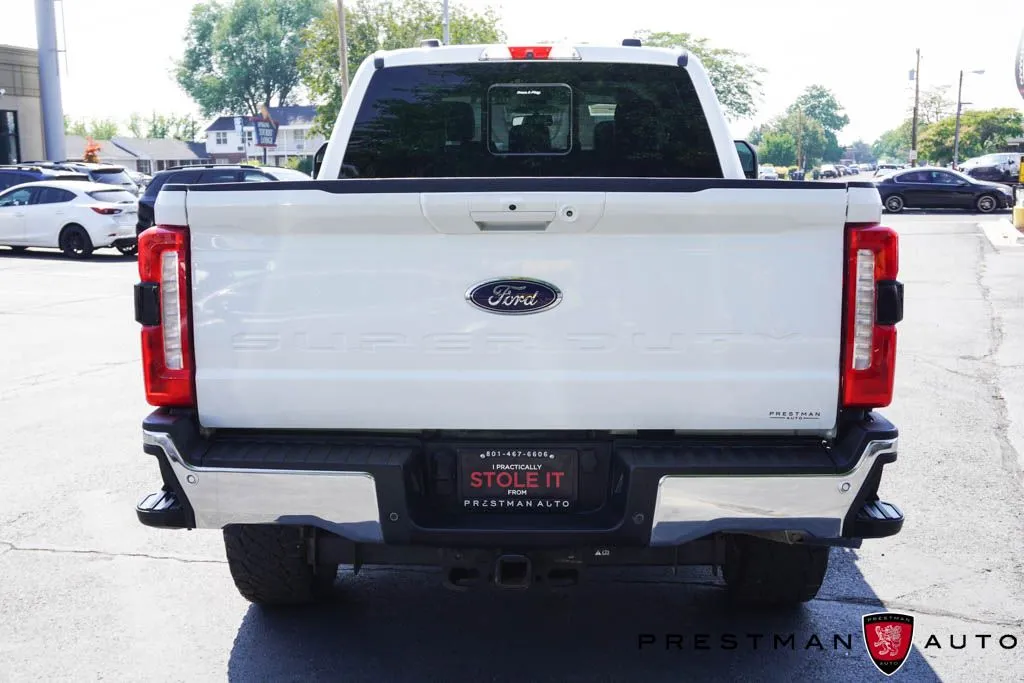 Ford F-250SD photo 24