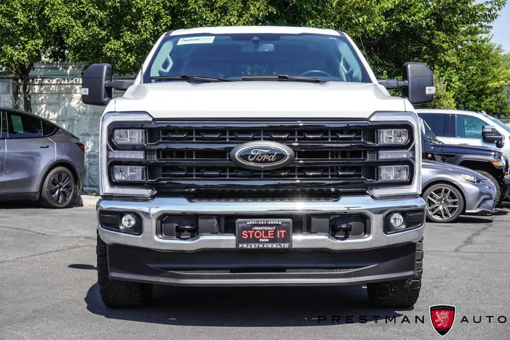 Ford F-250SD photo 18