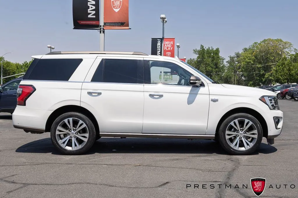 Ford Expedition photo 25