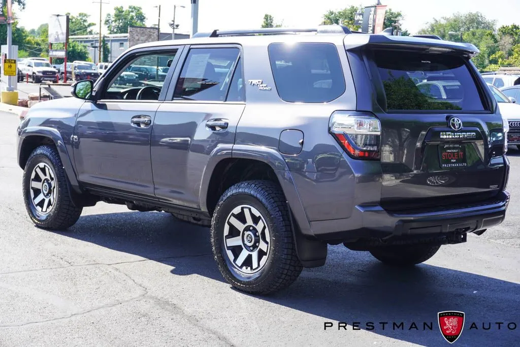 Toyota 4Runner photo 20