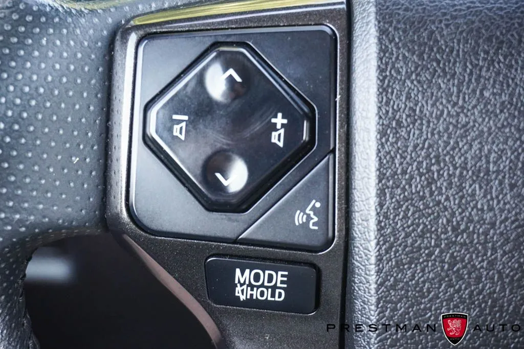 Toyota 4Runner photo 29