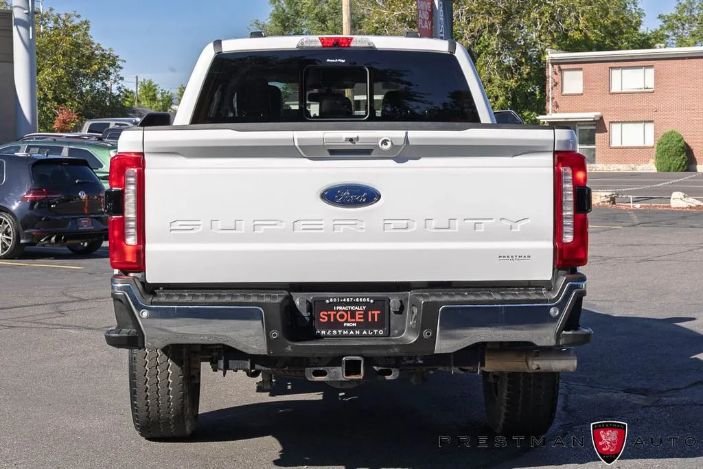 Ford F-250SD photo 21