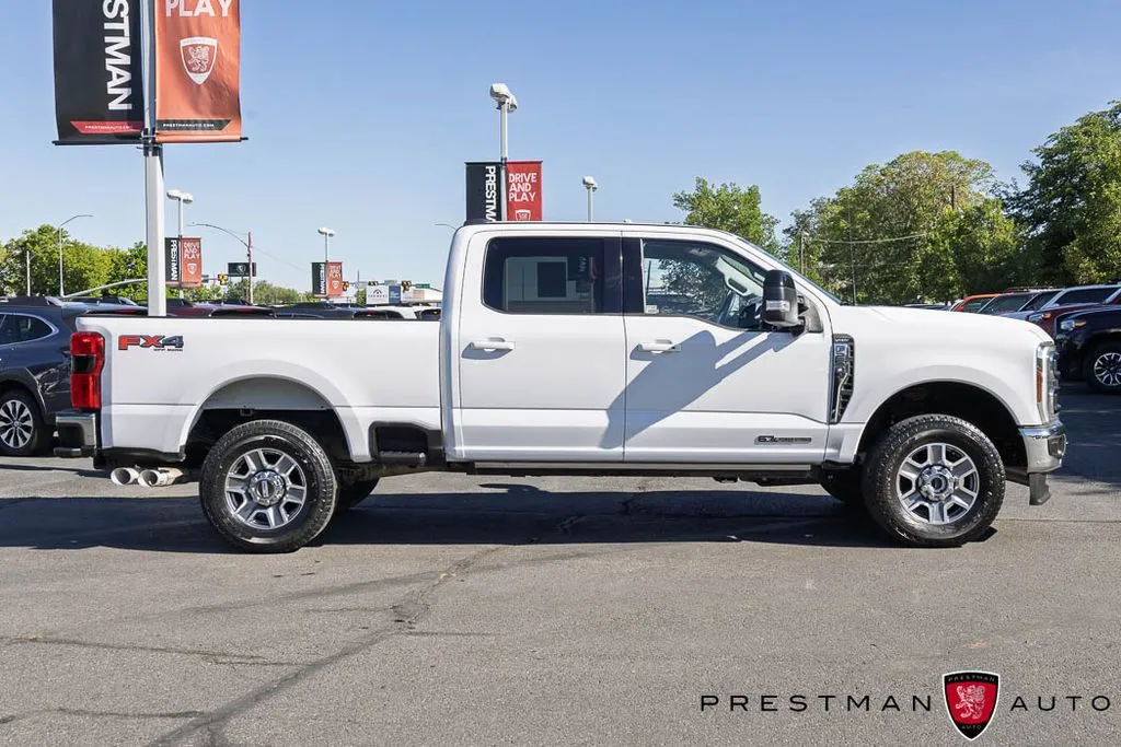 Ford F-250SD photo 23