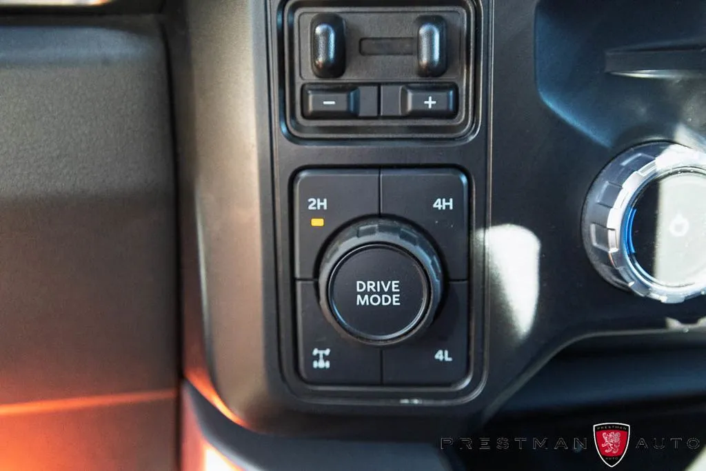 Ford F-250SD photo 15