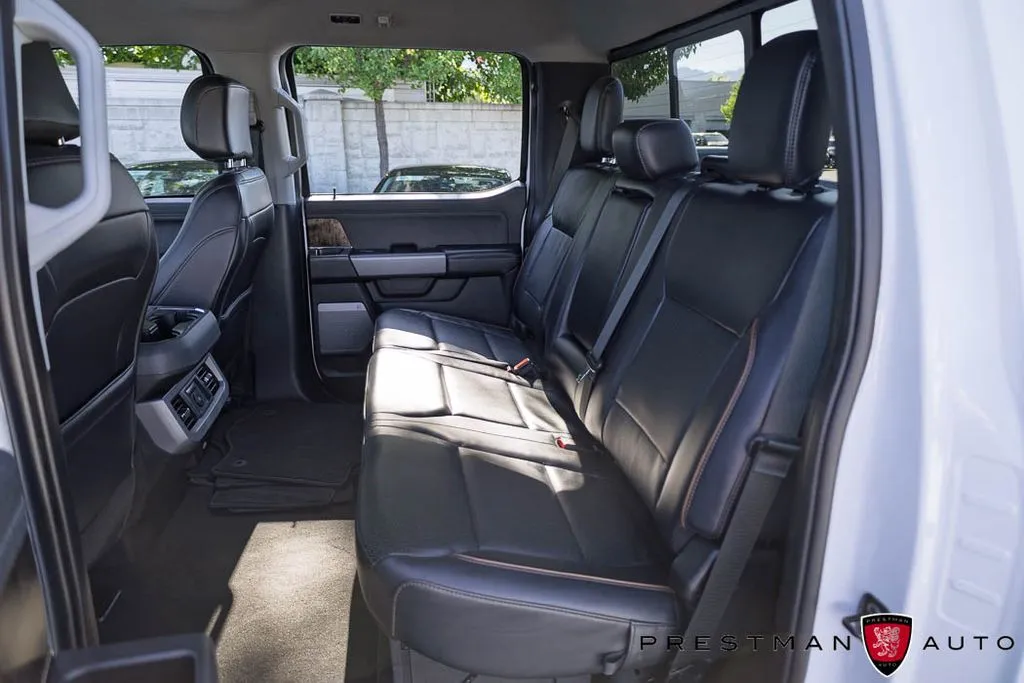 Ford F-250SD photo 46