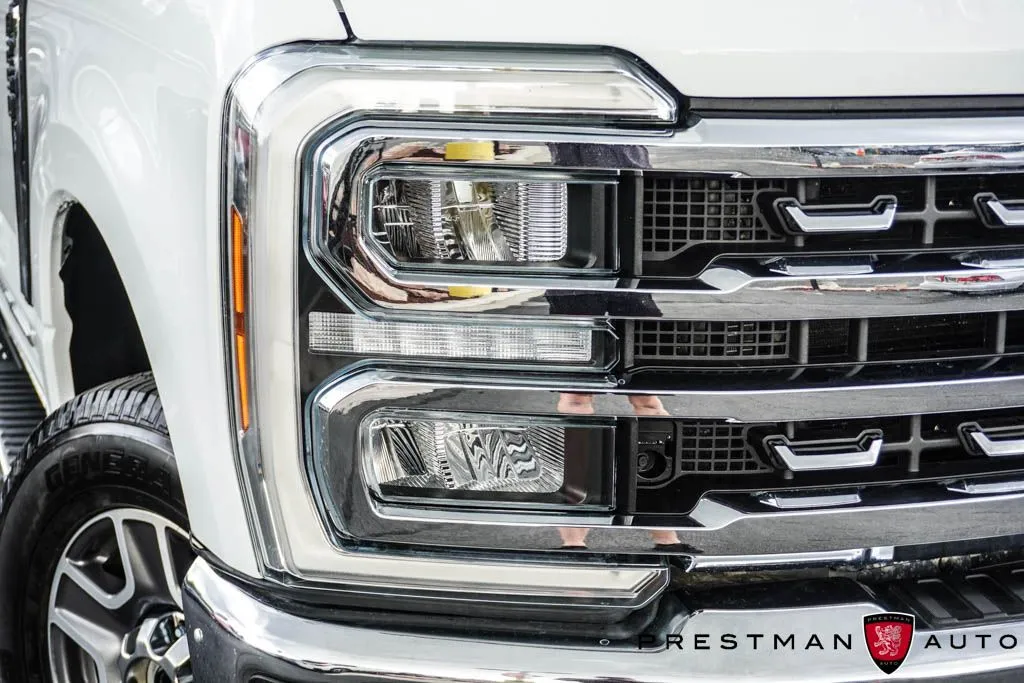 Ford F-250SD photo 16