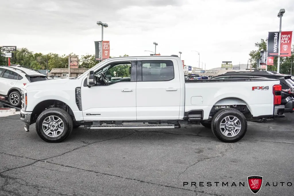 Ford F-250SD photo 21
