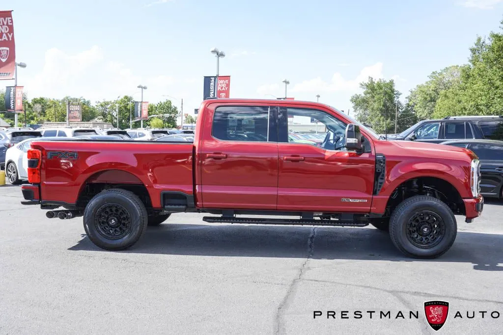 Ford F-250SD photo 32