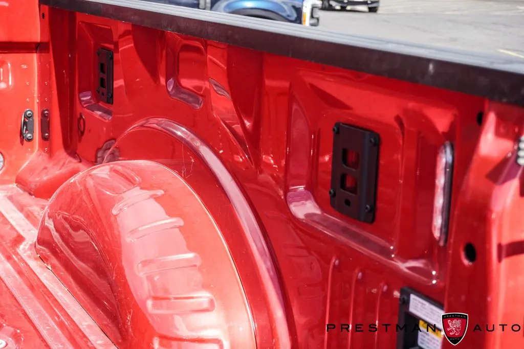 Ford F-250SD photo 29