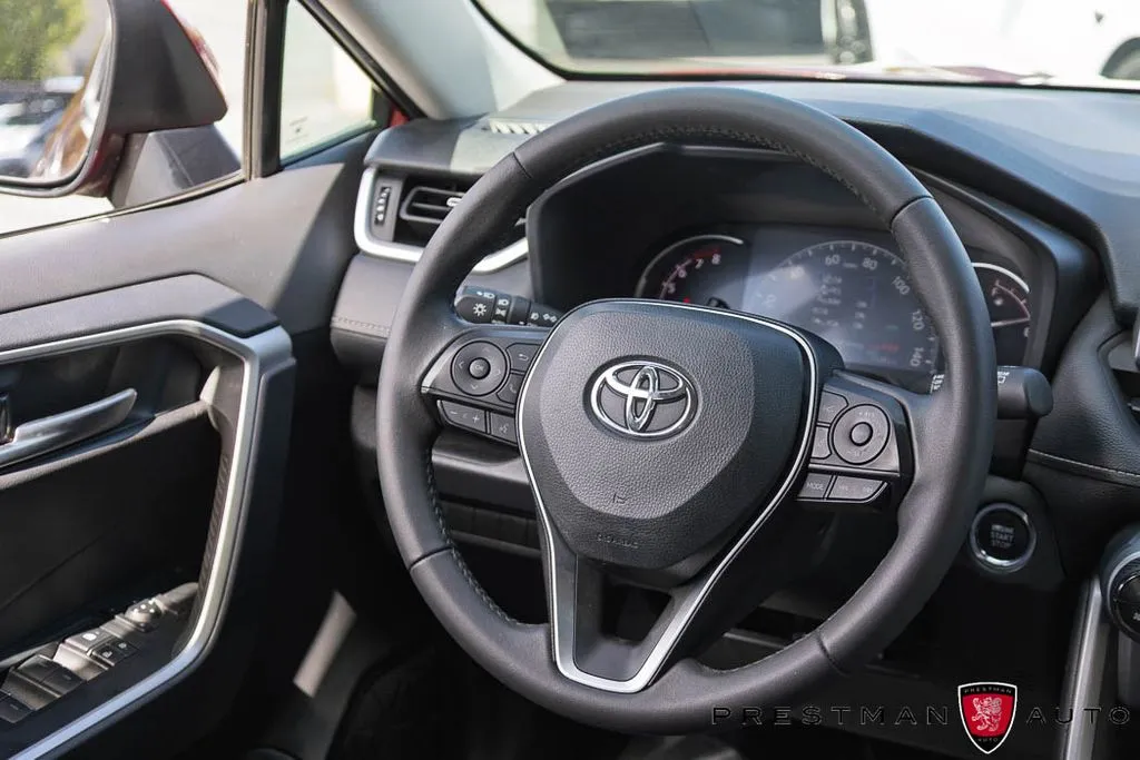 Toyota RAV4 photo 33