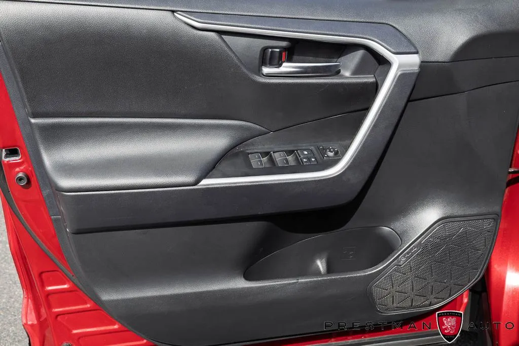 Toyota RAV4 photo 21