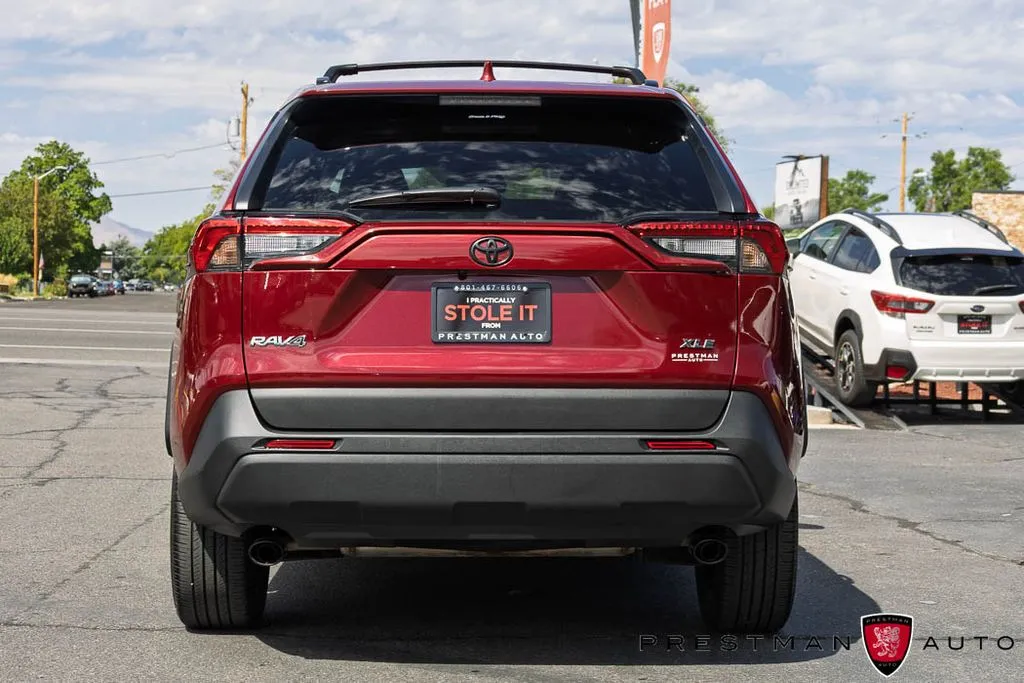 Toyota RAV4 photo 15