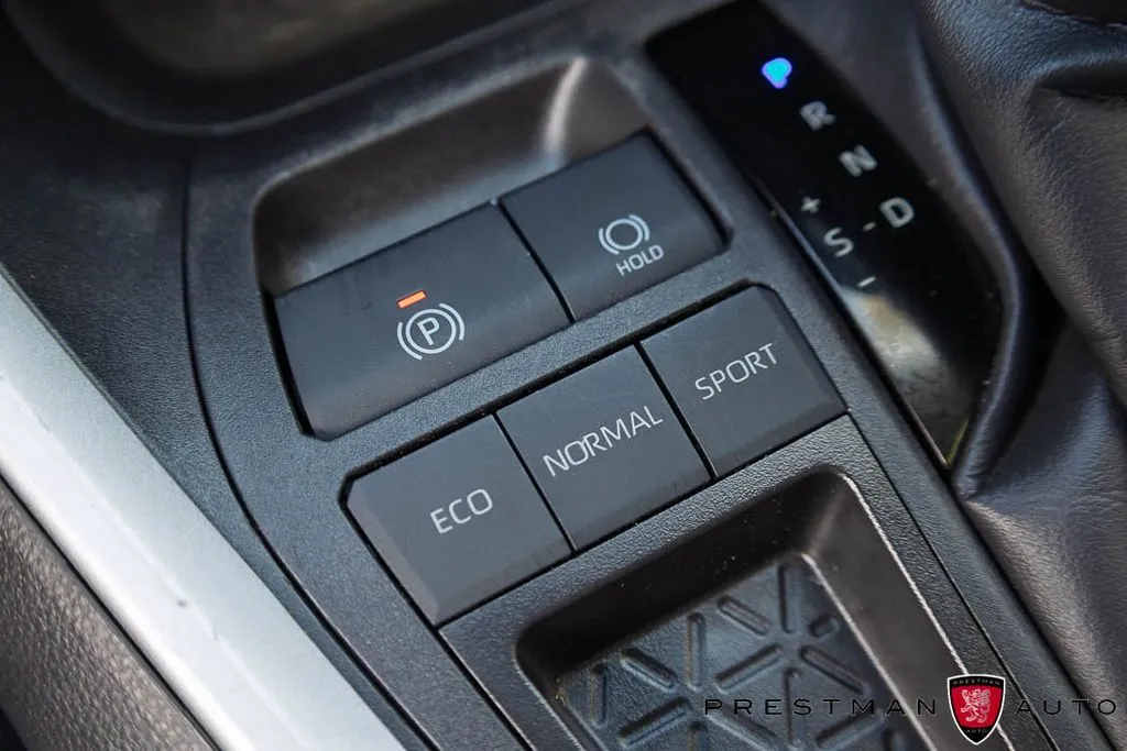 Toyota RAV4 photo 30