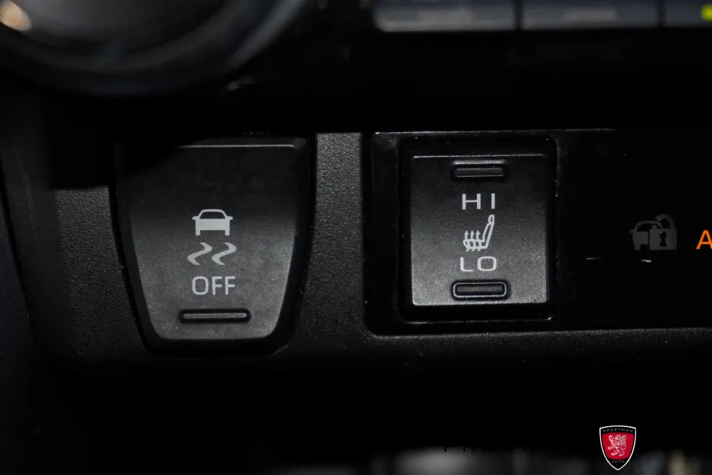 Toyota RAV4 photo 7
