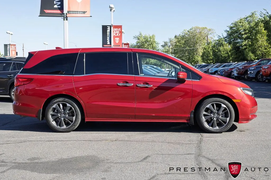 2023 Honda Odyssey Elite - Photo 24