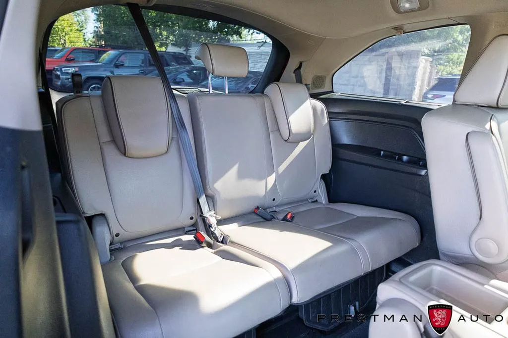 2023 Honda Odyssey Elite - Photo 14