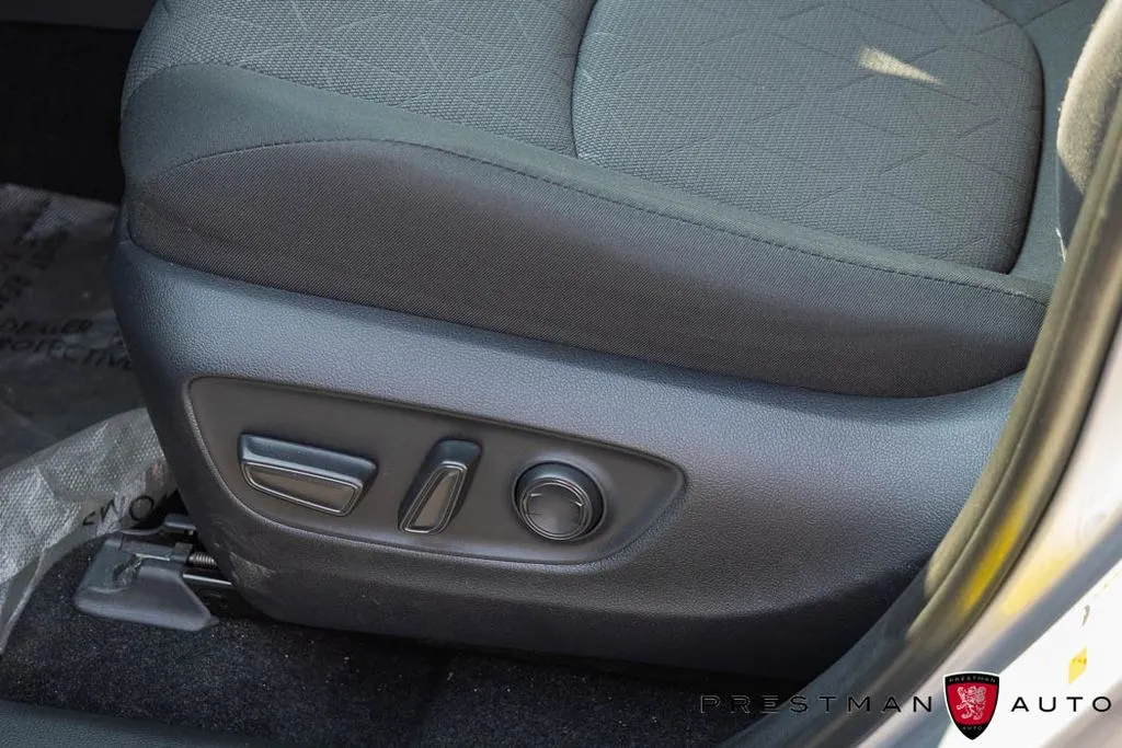 Toyota RAV4 photo 21