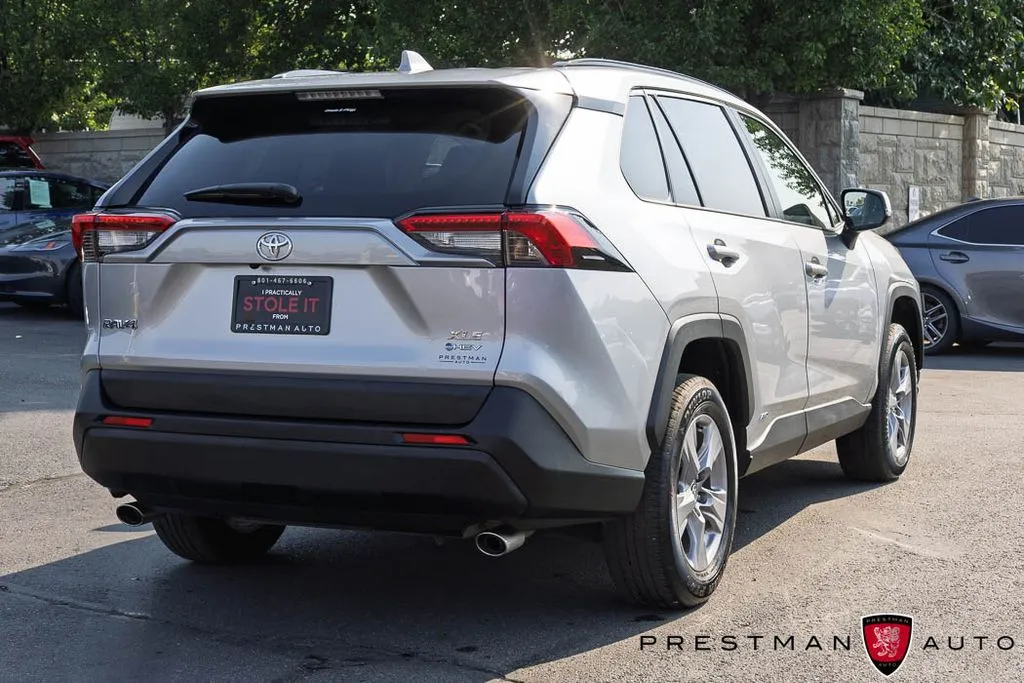 Toyota RAV4 photo 17
