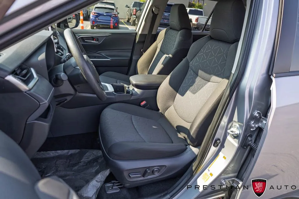 Toyota RAV4 photo 20