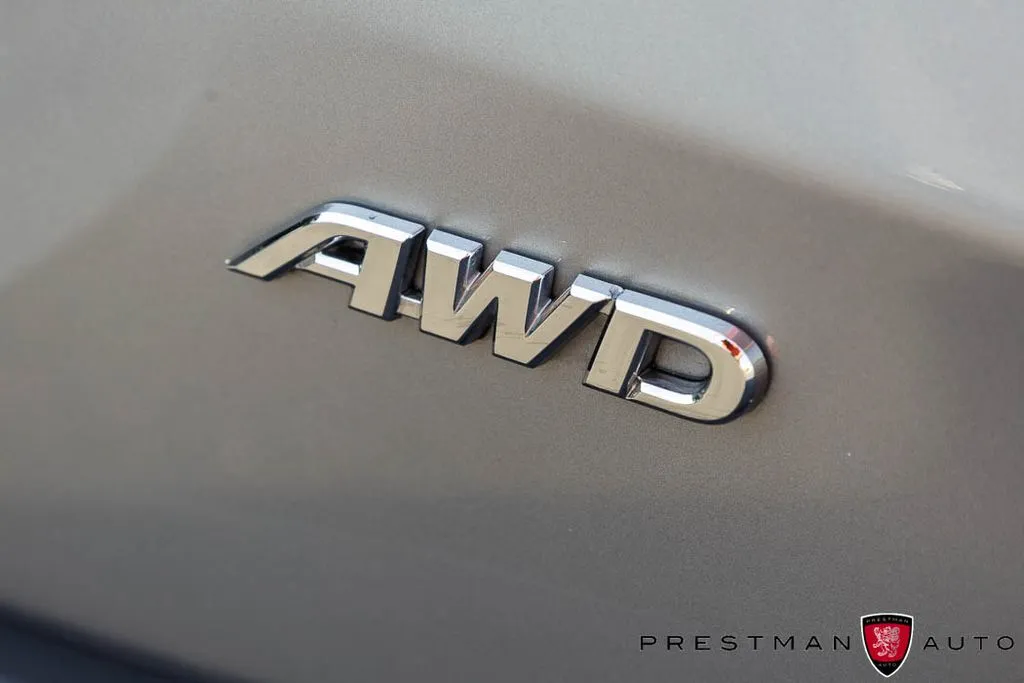 Toyota RAV4 photo 8