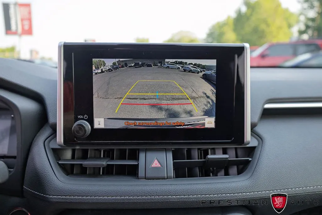 Toyota RAV4 photo 28
