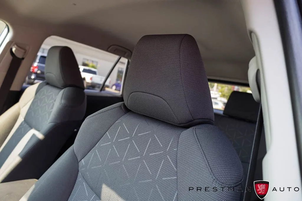 Toyota RAV4 photo 23