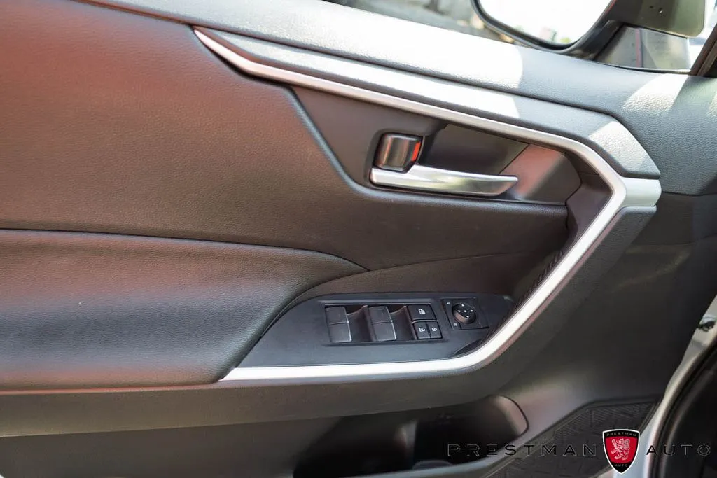 Toyota RAV4 photo 22