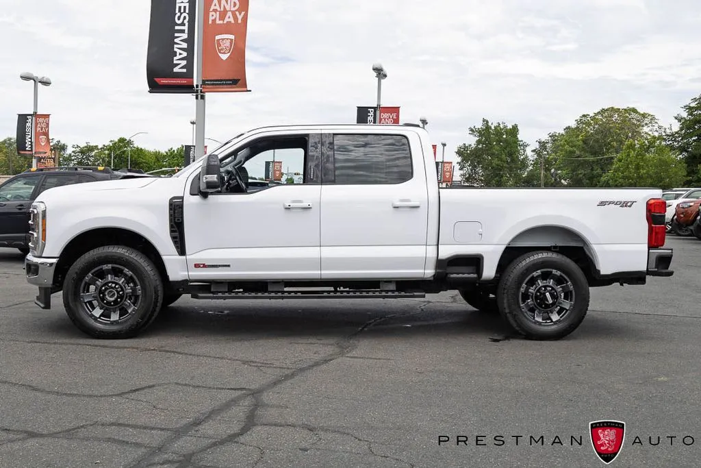 Ford F-250SD photo 20