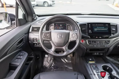 Photos of 2025 Honda Passport EX-L for sale in Salt Lake City, UT at Prestman Auto