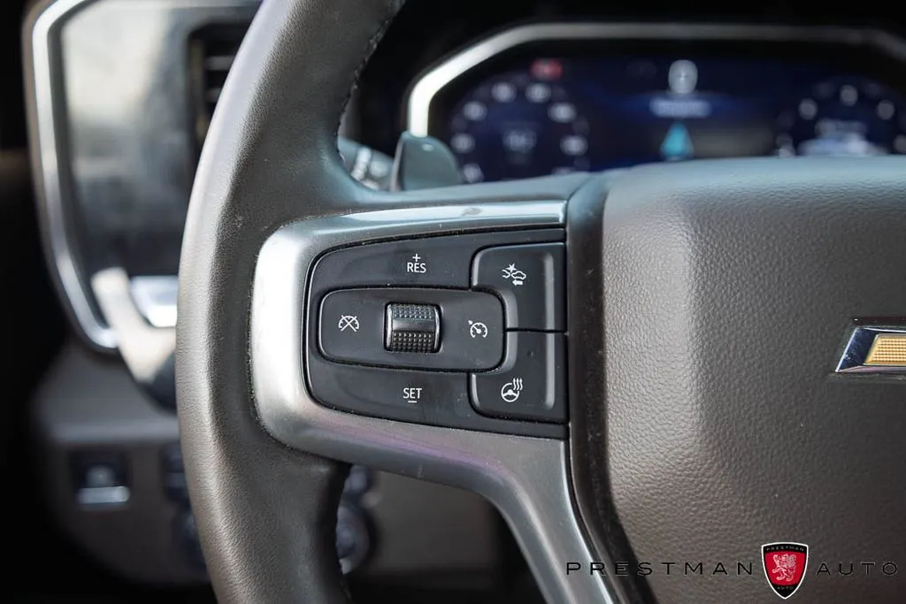 Chevrolet Silverado photo 29