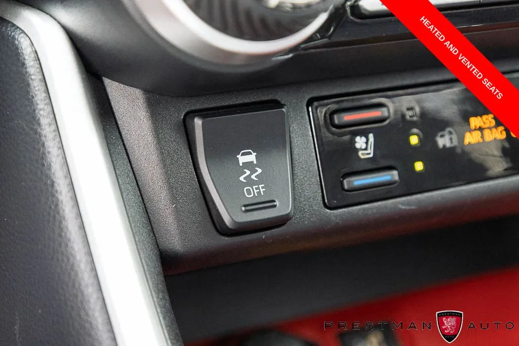 Toyota RAV4 photo 7