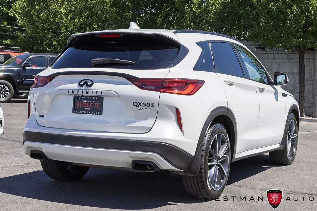 Infiniti QX50 photo 18