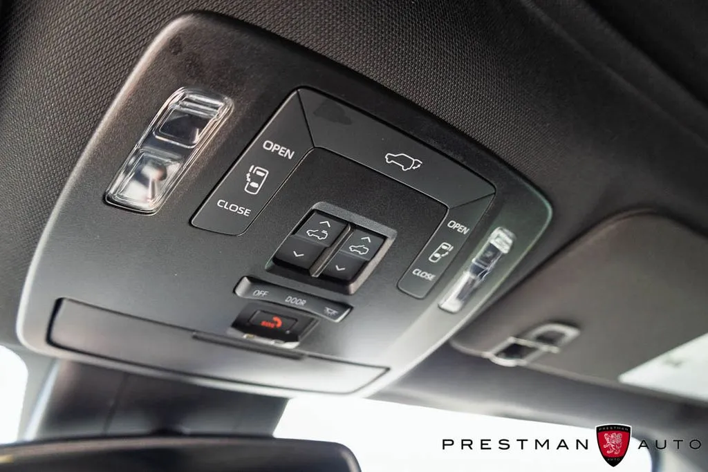 Toyota Sienna photo 12
