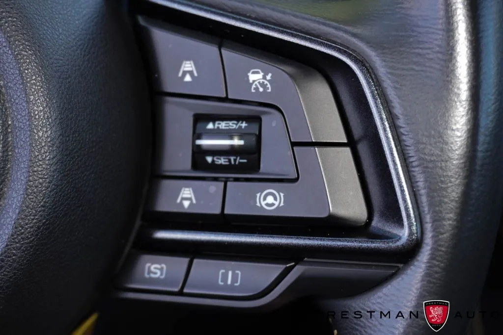Subaru Crosstrek photo 30