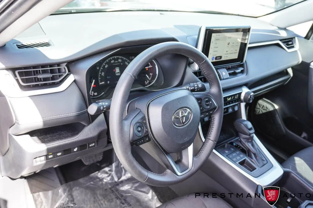 Toyota RAV4 photo 26