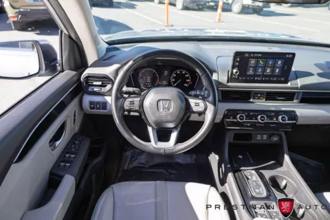 Photos of 2025 Honda Pilot EX-L for sale in Salt Lake City, UT at Prestman Auto