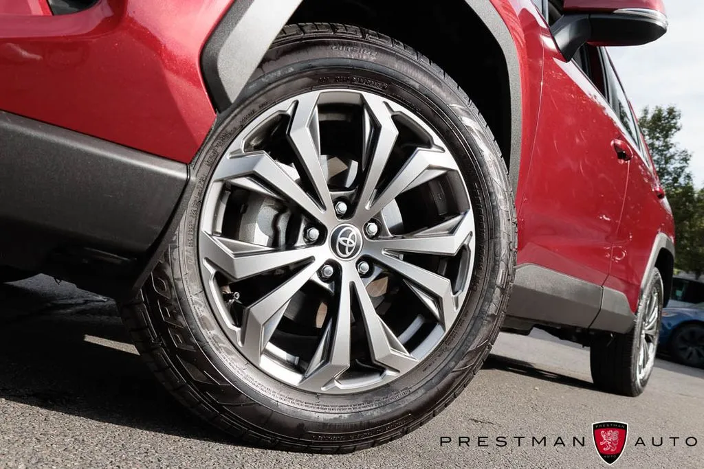 Toyota RAV4 photo 14