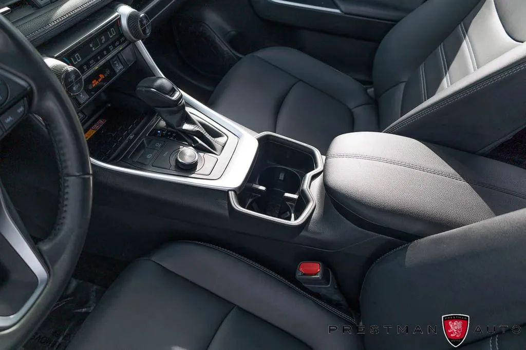 Toyota RAV4 photo 37