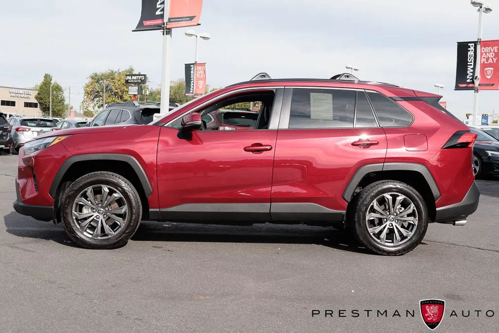 Toyota RAV4 photo 17