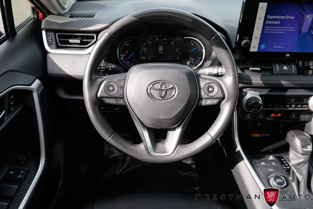 Toyota RAV4 photo 2