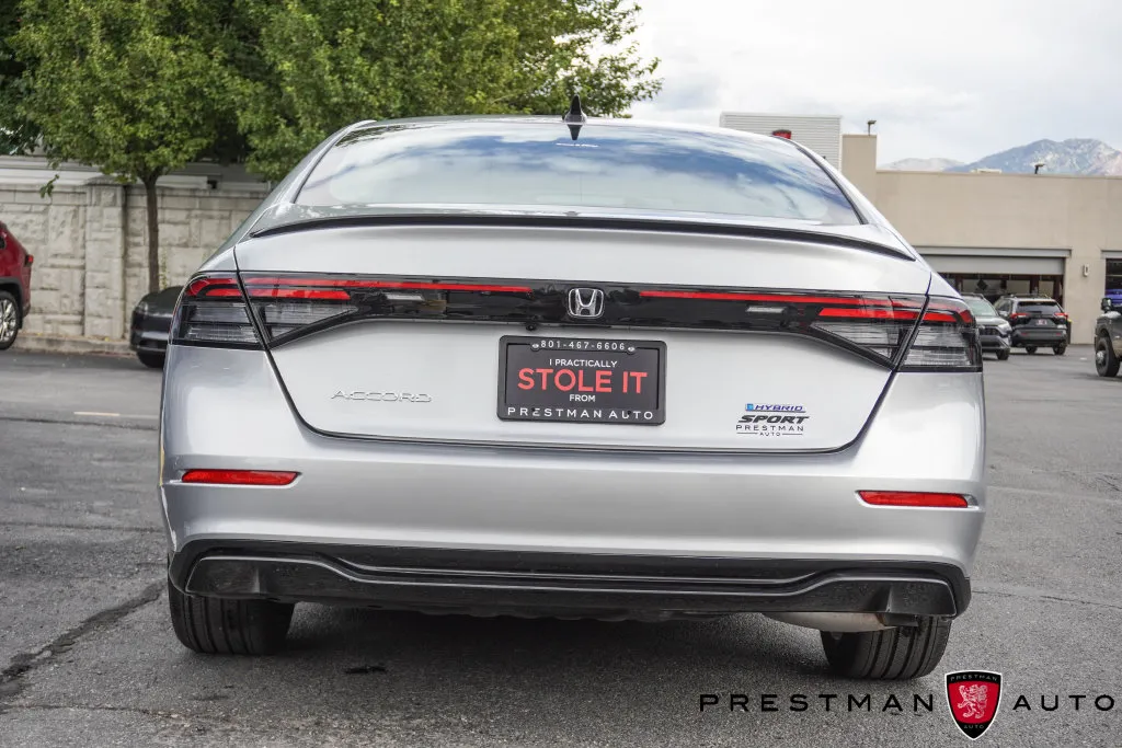 Honda Accord photo 21